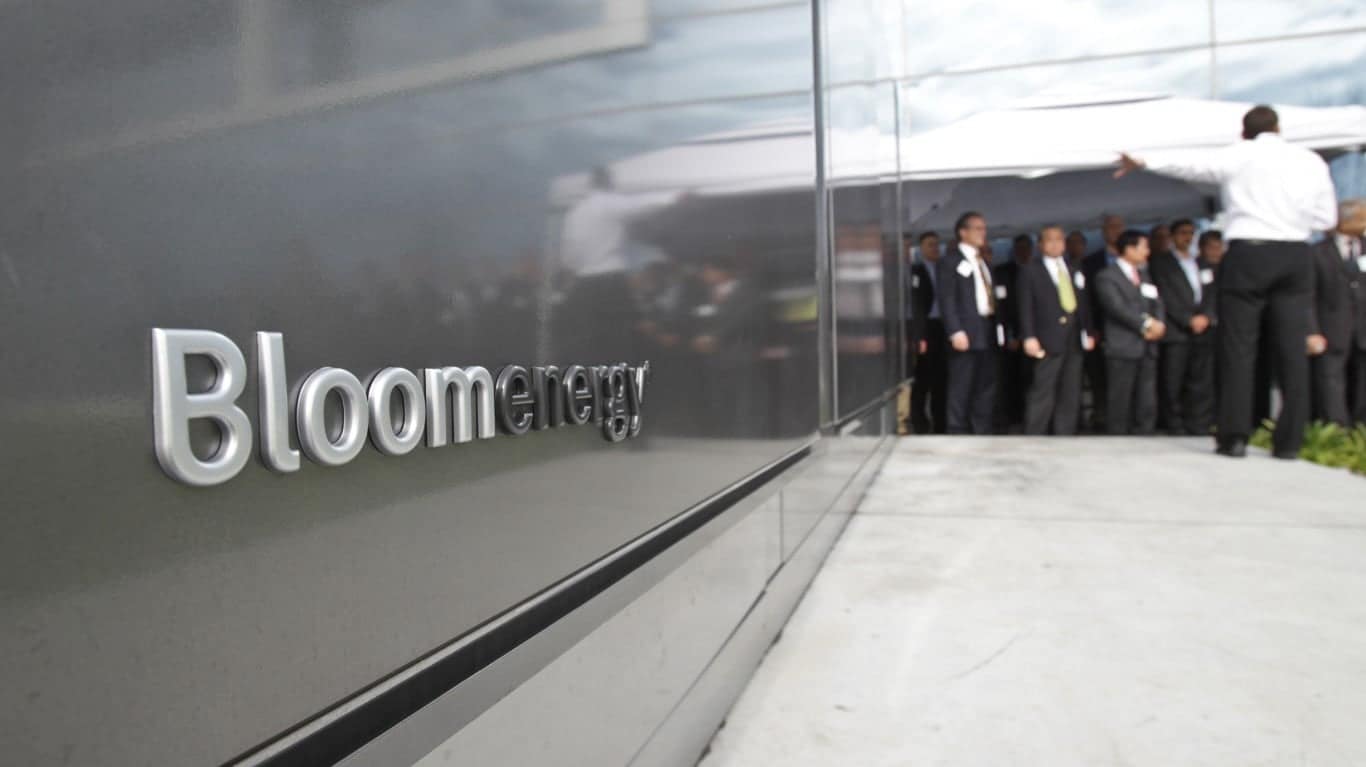 Bloom Energy’s Strategic Position Amid AI Power Crisis
