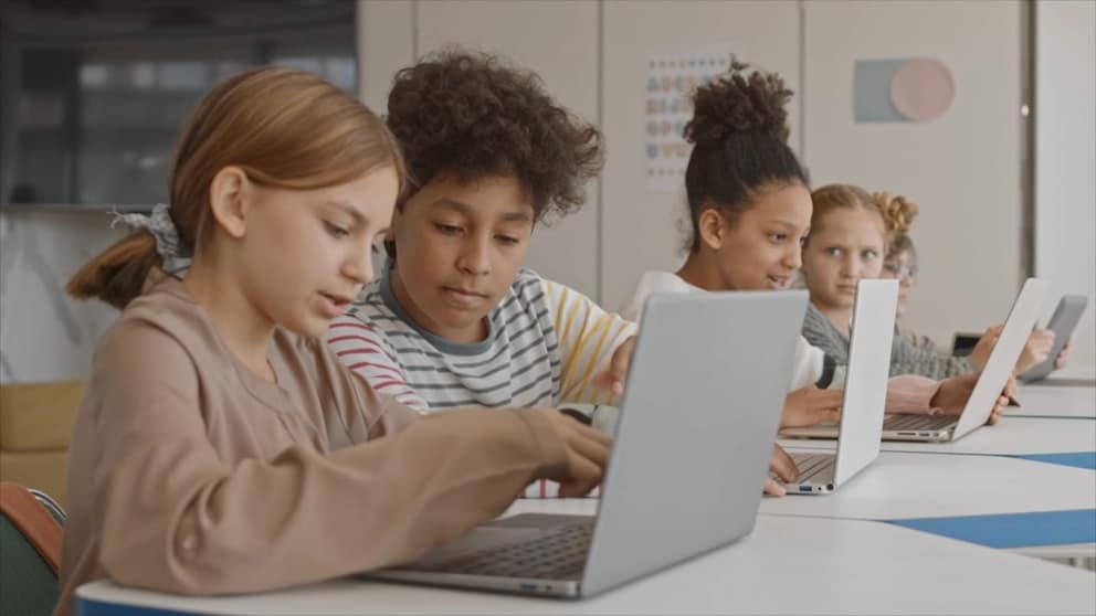 AI in Education: Transforming Learning & Teaching